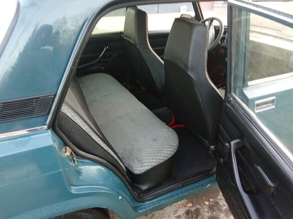 2006 Lada (ВАЗ) 2105, синий, 100000 рублей - вид 8