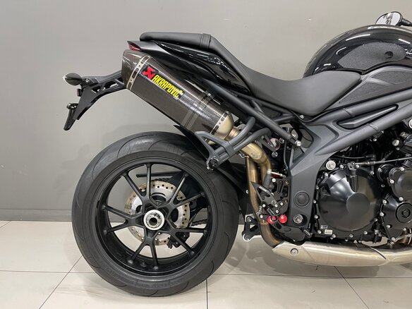 2013 Triumph Speed Triple, чёрный, 680000 рублей - вид 19