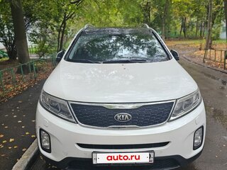 2013 Kia Sorento II Рестайлинг, белый, 1770000 рублей, вид 1