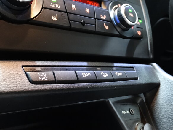 2014 BMW X1 20i I (E84) Рестайлинг, чёрный - вид 22