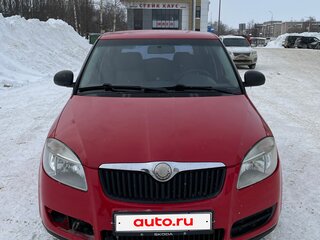 2009 Skoda Fabia II, красный, 310000 рублей, вид 2