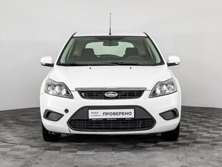 2010 Ford Focus II Рестайлинг, белый, 399000 рублей, вид 2