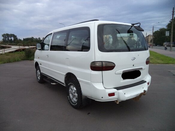 2005 Hyundai H-1 I Рестайлинг, белый - вид 7