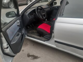 1998 Toyota Carina E, серебристый, 220000 рублей, вид 3