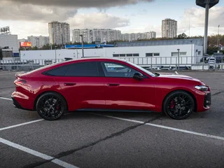 2025 Audi A5 L Sportback III (B10), красный, 6069000 рублей, вид 4