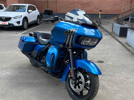 2022 Harley-Davidson Road Glide Limited, синий, 1751055 рублей, вид 2