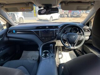 2018 Toyota Camry Japan Market VIII (XV70), коричневый, 2400000 рублей, вид 5