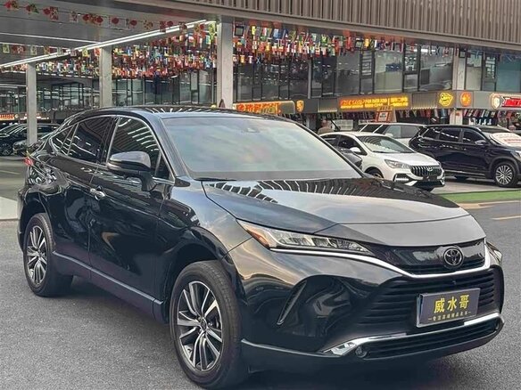2023 Toyota Harrier IV (XU80), чёрный, 3652000 рублей - вид 2