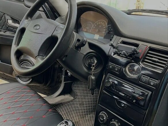 2009 Lada (ВАЗ) Priora I, чёрный, 300000 рублей - вид 7