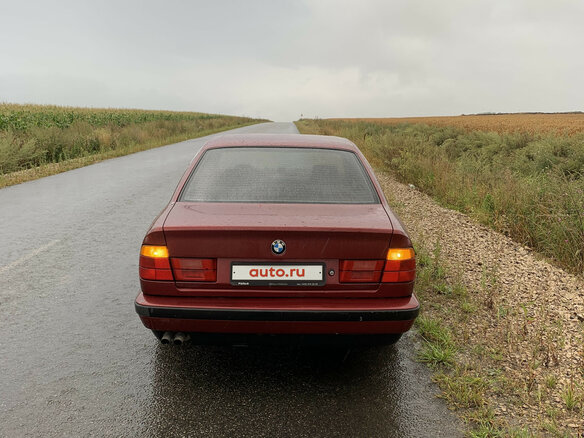 1990 BMW 5 серии 525i III (E34), красный - вид 5
