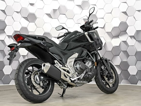 2026 Honda NC 750X, чёрный, 1499000 рублей - вид 6