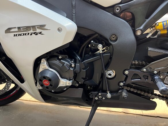 2008 Honda CBR 1000 RR/RA Fireblade, белый, 799000 рублей - вид 15