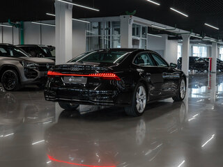 2023 Audi A7 L 45 TFSI II (4K), чёрный, 5800000 рублей, вид 4