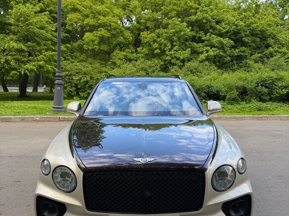 2021 Bentley Bentayga I Рестайлинг, фиолетовый, 19300000 рублей - вид 15