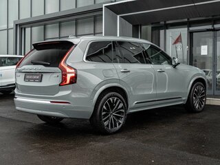 2026 Volvo XC90 B5 II Рестайлинг 2, серый, 12420000 рублей, вид 4