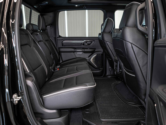 2026 Ram 1500 Crew Cab eTorque V Рестайлинг, чёрный, 11227793 рублей - вид 16