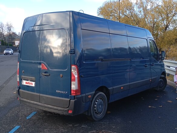 2019 Renault Master, синий, 2500000 рублей - вид 2