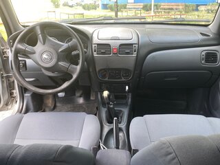 2005 Nissan Almera II (N16) Рестайлинг, серебристый, 315000 рублей, вид 5