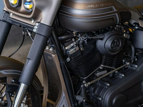 2018 Harley-Davidson Fat Bob, серый, 2750000 рублей - вид 13