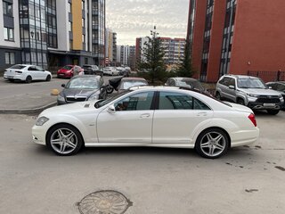 2011 Mercedes-Benz S-Класс 500 Long V (W221) Рестайлинг, белый, 1325000 рублей, вид 4