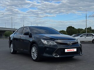 2015 Toyota Camry VII (XV50) Рестайлинг, чёрный, 1825000 рублей, вид 4