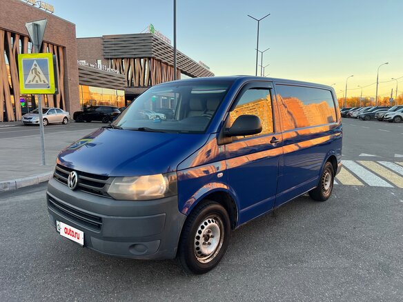 2010 Volkswagen Transporter T5 Рестайлинг, синий, 990000 рублей
