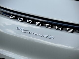 2021 Porsche 911 Carrera 4S VIII (992), белый, 14200000 рублей, вид 5