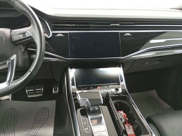 2022 Audi Q8 45 TDI I (4M), чёрный, 6800000 рублей - вид 10