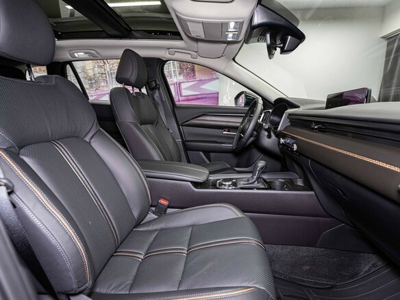 2026 Mazda CX-50, чёрный, 4650000 рублей - вид 12