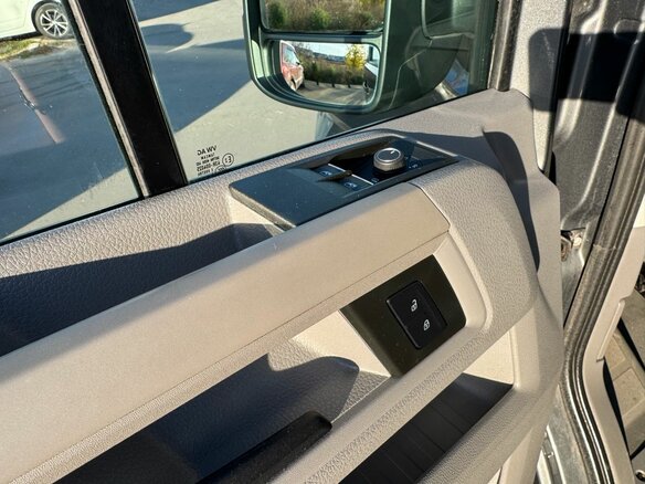 2021 Volkswagen Crafter, серый, 3980000 рублей - вид 11