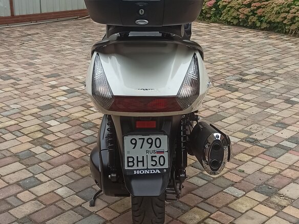2006 Honda Silver Wing 400, белый, 250000 рублей - вид 3