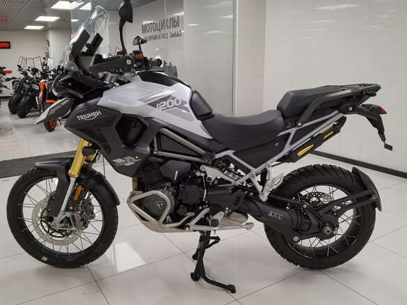 2023 Triumph Tiger 1200, белый, 1950000 рублей - вид 5