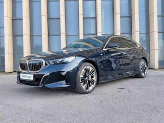 2025 BMW i5 Long xDrive50L, чёрный, 8990000 рублей, вид 2