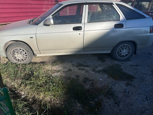2004 Lada (ВАЗ) 2112, белый, 90000 рублей