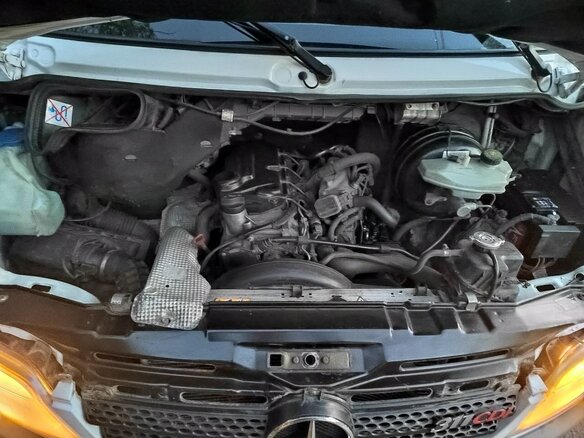 2014 Mercedes-Benz Sprinter, белый, 1400000 рублей - вид 6