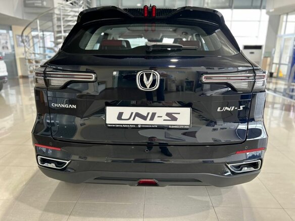 2025 Changan UNI-S I, чёрный, 3179900 рублей - вид 6