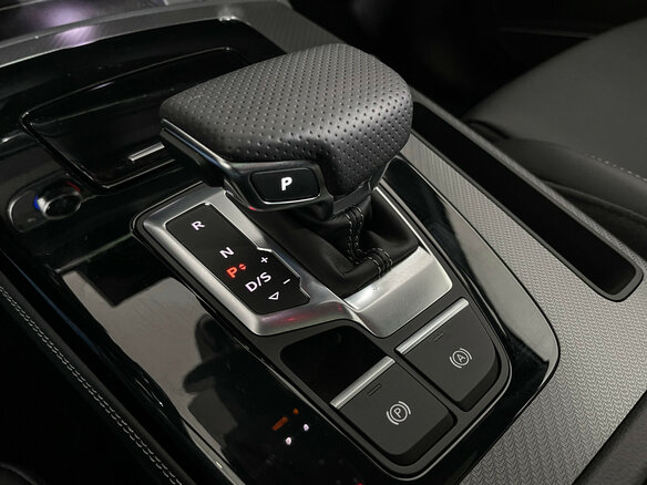 2025 Audi Q5 L 45 TFSI II (FY) Рестайлинг, чёрный - вид 17