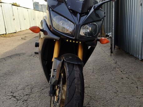 2007 Yamaha FZ1, серый, 750000 рублей, вид 4