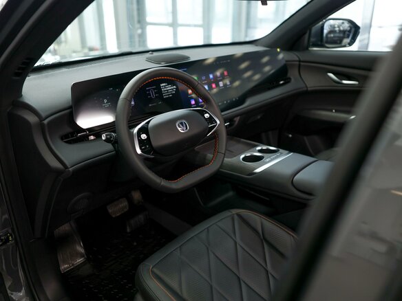 2025 Changan CS75 Plus IV, серый, 4249900 рублей - вид 8
