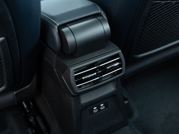2026 Audi A3L 35 TFSI IV (8Y) Рестайлинг, зелёный, 4499500 рублей - вид 11