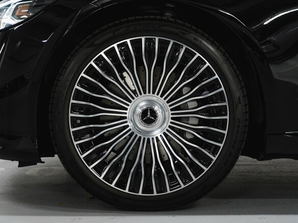 2026 Mercedes-Benz Maybach S-Класс 580 II (Z223) Рестайлинг, чёрный, 39490000 рублей - вид 10