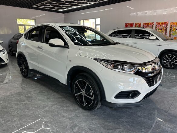 2022 Honda Vezel I Рестайлинг, белый, 1495007 рублей - вид 1