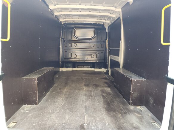 2017 Volkswagen Crafter, белый, 2595000 рублей - вид 15