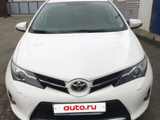2013 Toyota Auris II, белый, 1450000 рублей, вид 1