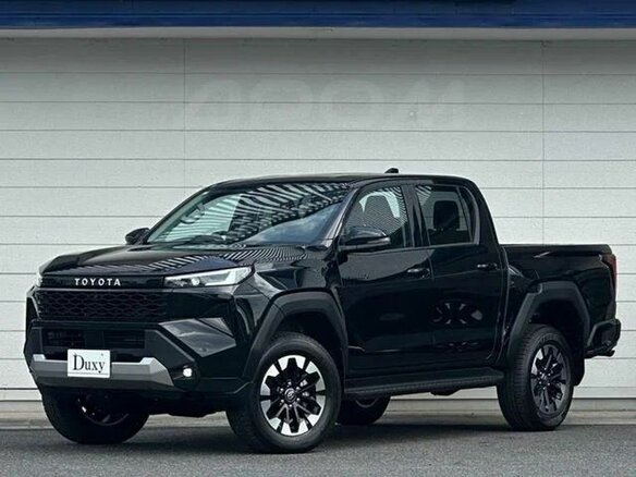2026 Toyota Hilux IX, чёрный, 9399900 рублей