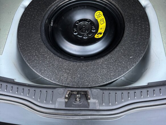2012 Ford Focus III, серебристый, 870000 рублей - вид 8