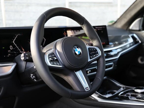 2026 BMW X7 40d I (G07) Рестайлинг, серый, 17750000 рублей - вид 17