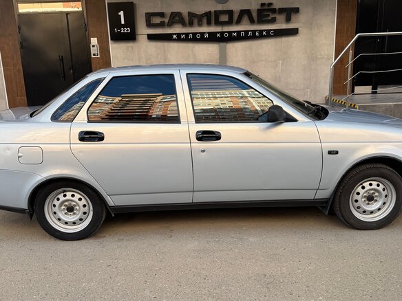 2008 Lada (ВАЗ) Priora I, серебристый, 390000 рублей - вид 3