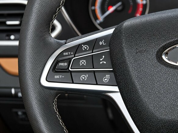 2025 Lada (ВАЗ) Vesta I Рестайлинг (NG), белый, 1819000 рублей - вид 7