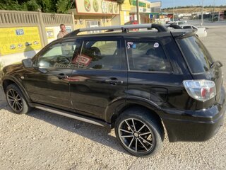 2007 Mitsubishi Outlander I, чёрный, 520000 рублей, вид 4